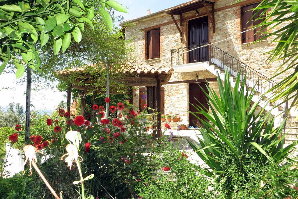 Tsorni Hill Cottage Lefokastro Exterior photo