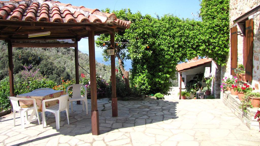 Tsorni Hill Cottage Lefokastro Exterior photo